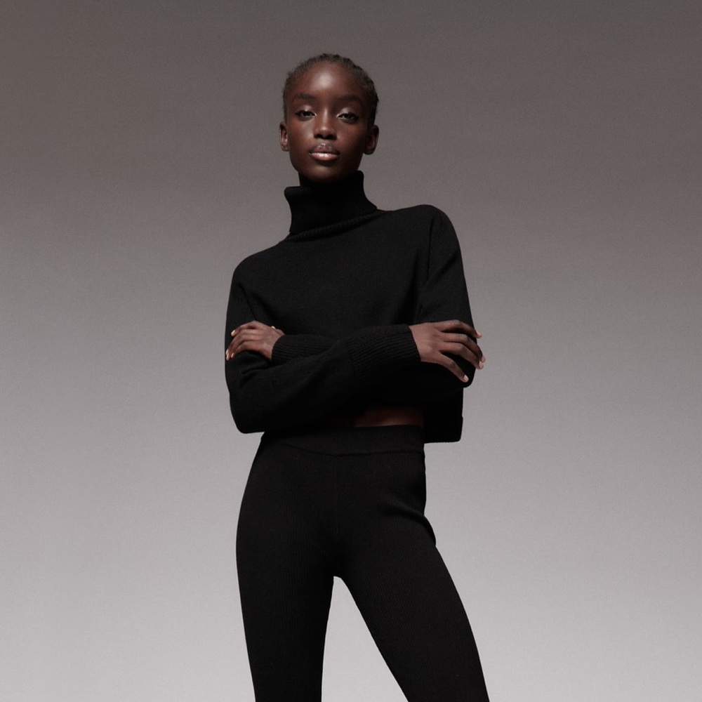 High collar knit sweater